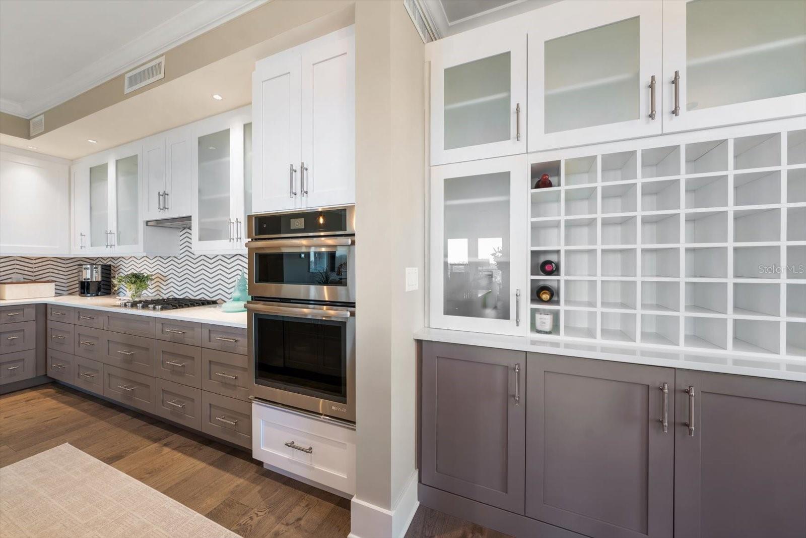 RESIDENCES AT BELLEVIEW PLACE CONDO - Residential