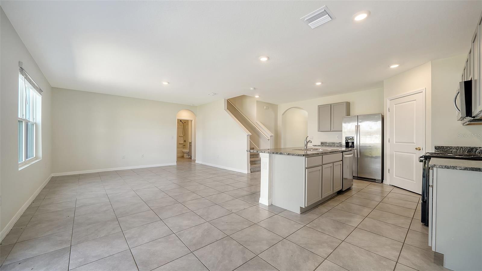 PROMENADE ESTATES PH II - Residential