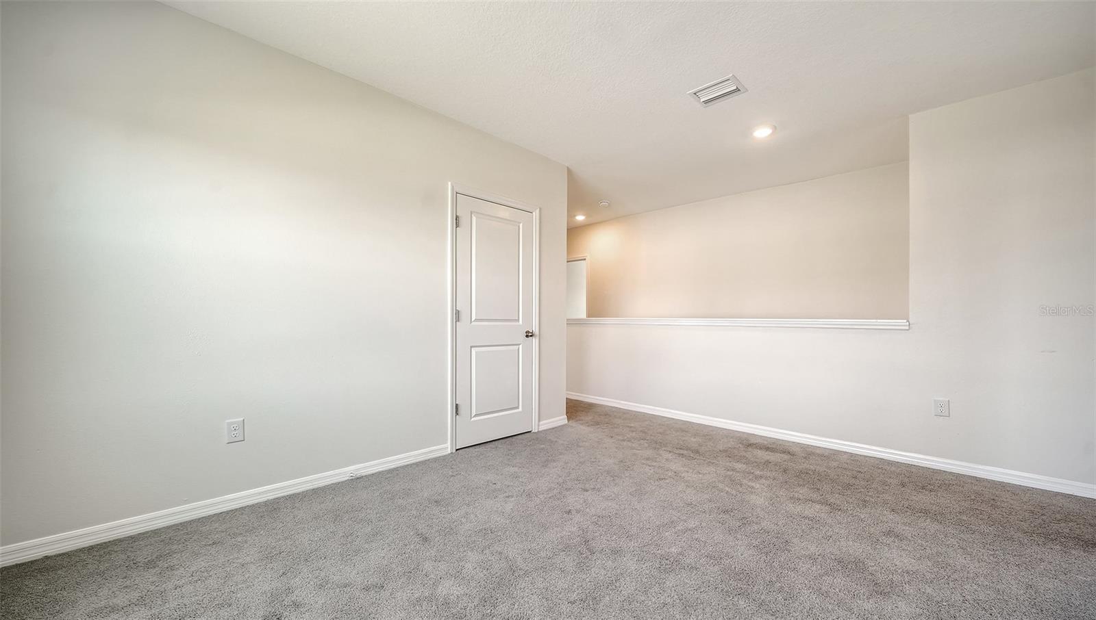 PROMENADE ESTATES PH II - Residential