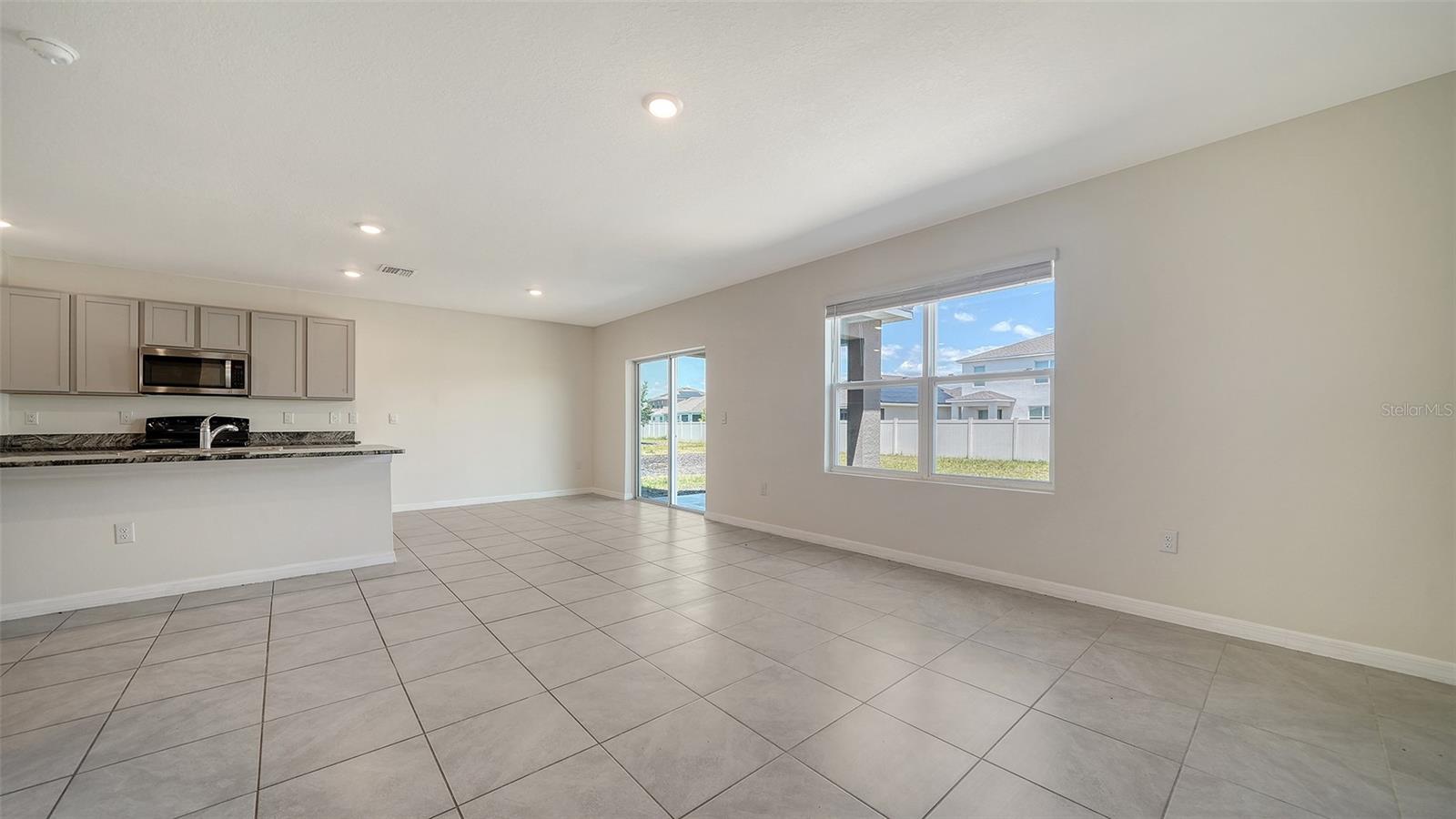 PROMENADE ESTATES PH II - Residential