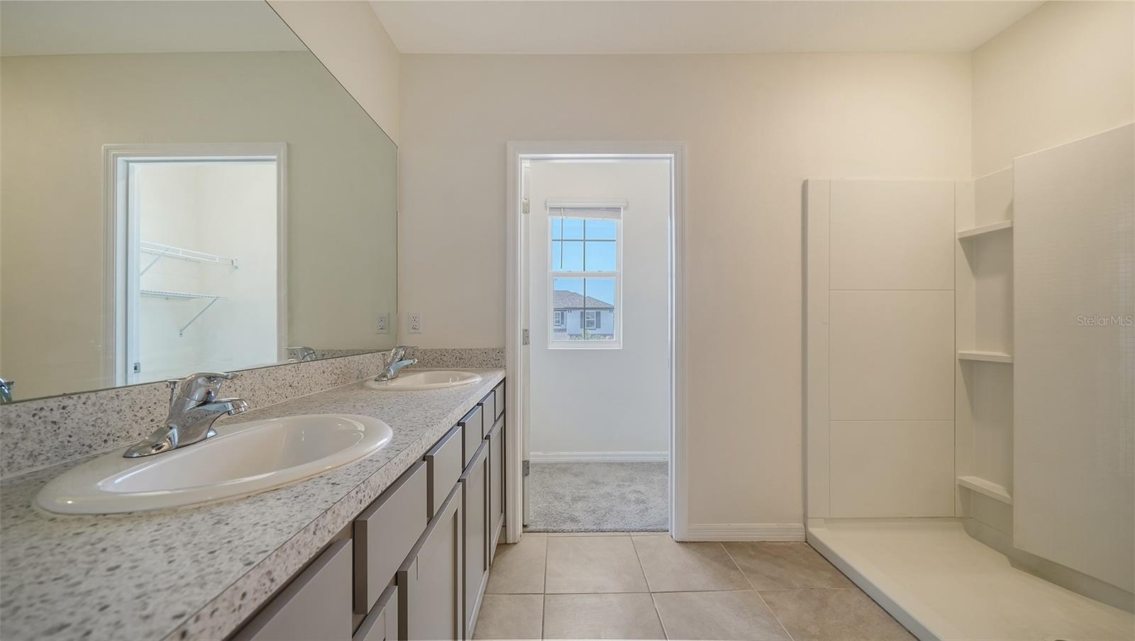 PROMENADE ESTATES PH II - Residential
