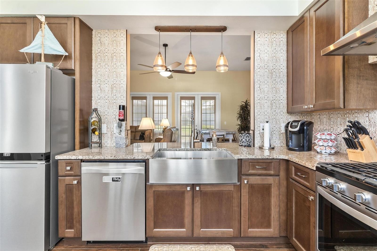 ROYAL HARBOR PH 01 - Residential