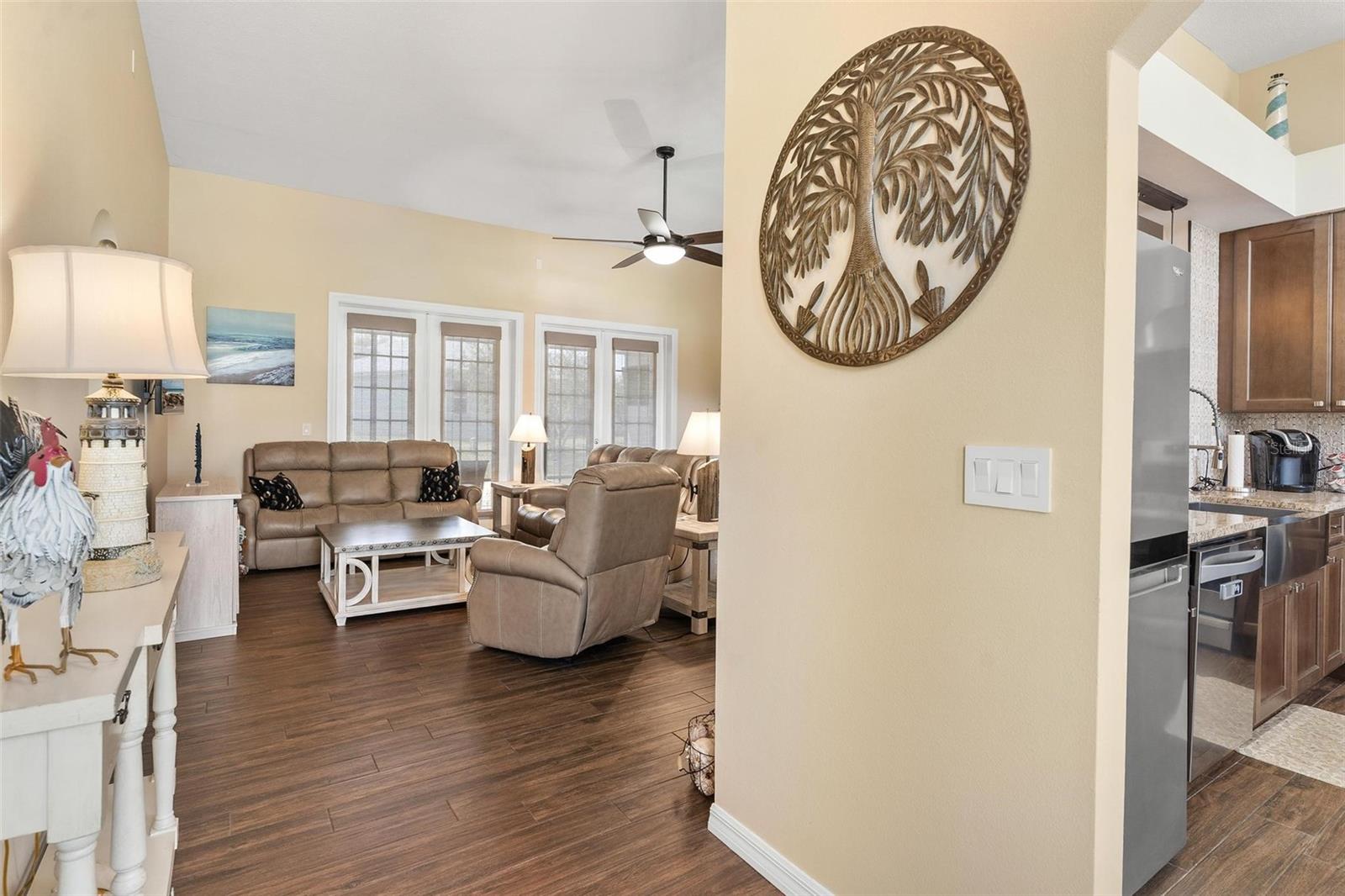 ROYAL HARBOR PH 01 - Residential