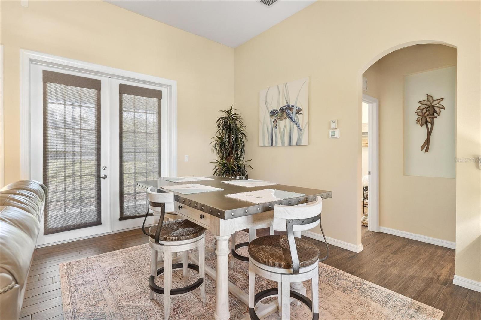 ROYAL HARBOR PH 01 - Residential