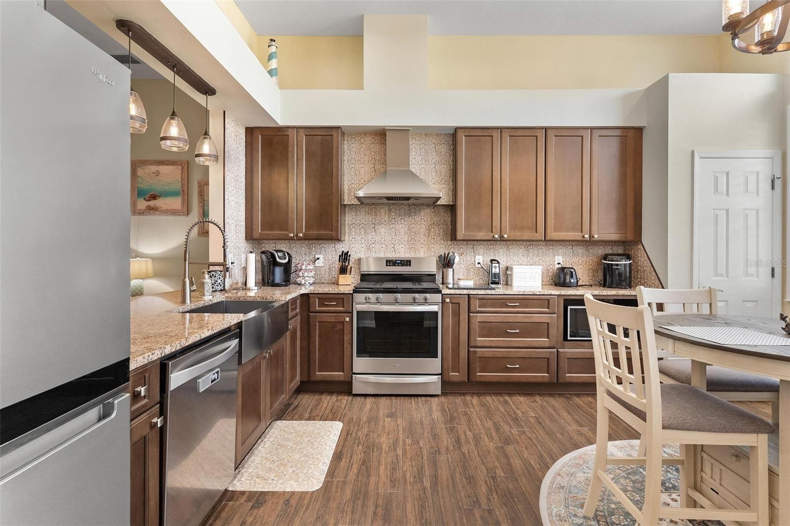 ROYAL HARBOR PH 01 - Residential