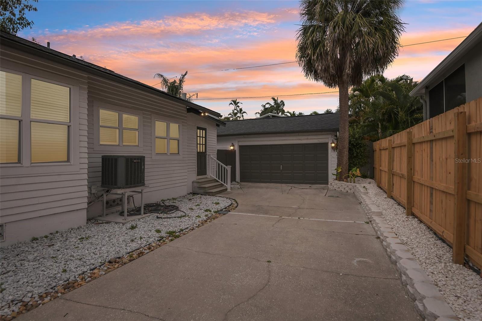 RIO VISTA - Residential