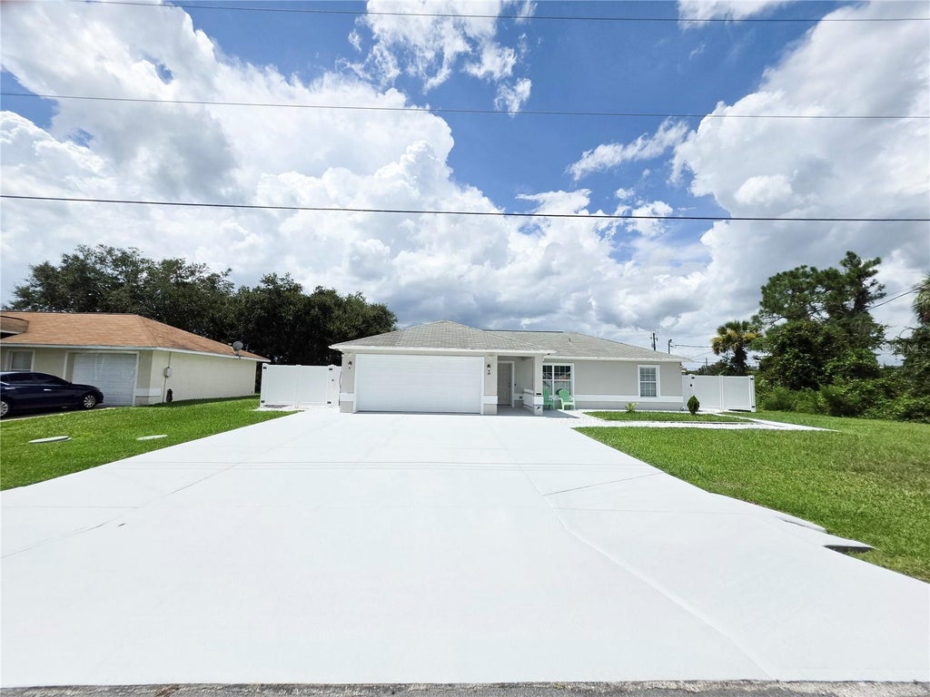 Photo of 55 Bud Field Drive, Palm Coast, FL 32137 (MLS # FC321195)
