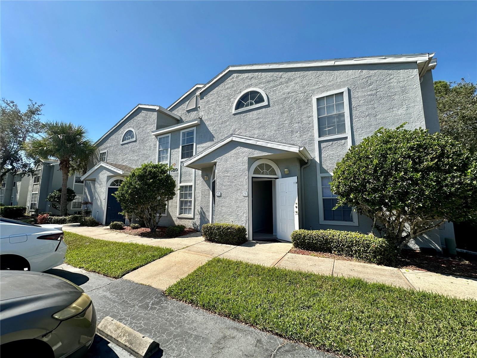 COLUMBIA ARMS CONDO - Residential Lease