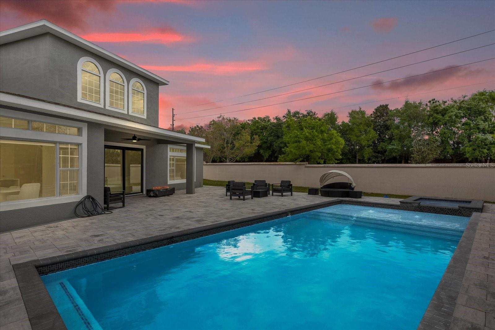 14423 HAMPSHIRE BAY CIRCLE
