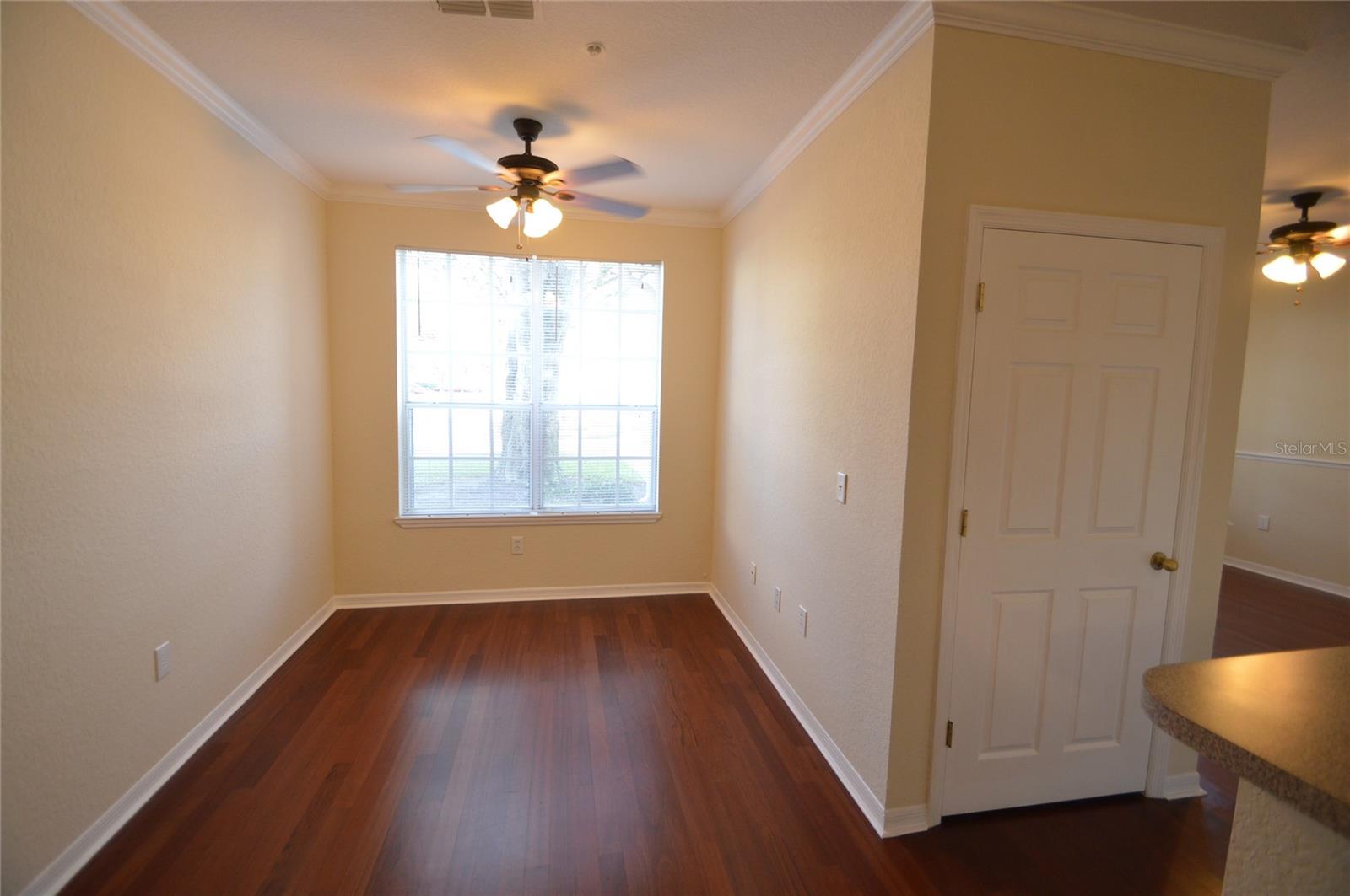 CRESCENT PLACE AT LAKE LOTUS CONDO - Residential Lease