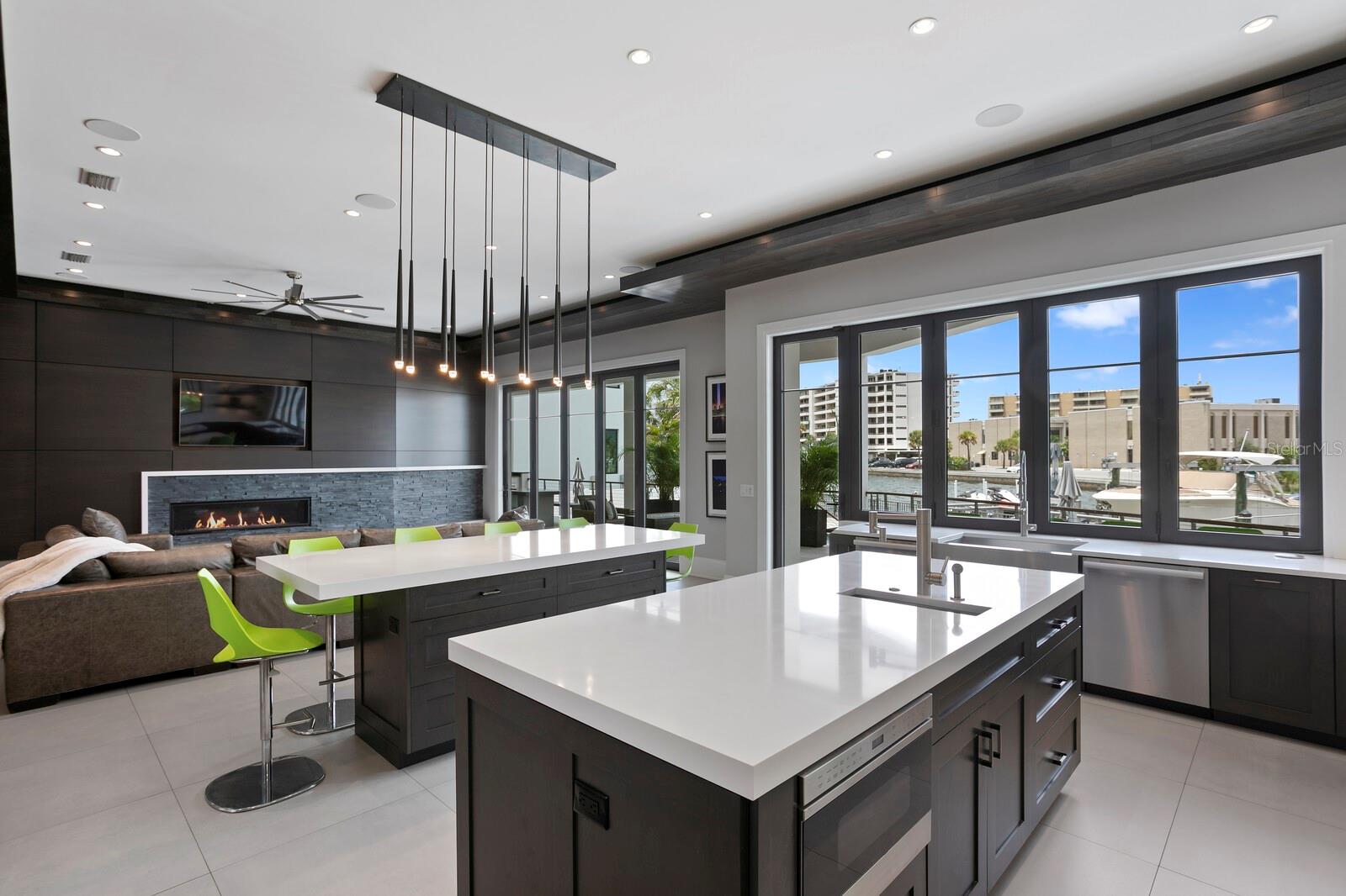 BAYSHORE ESTATES 4 - Residential