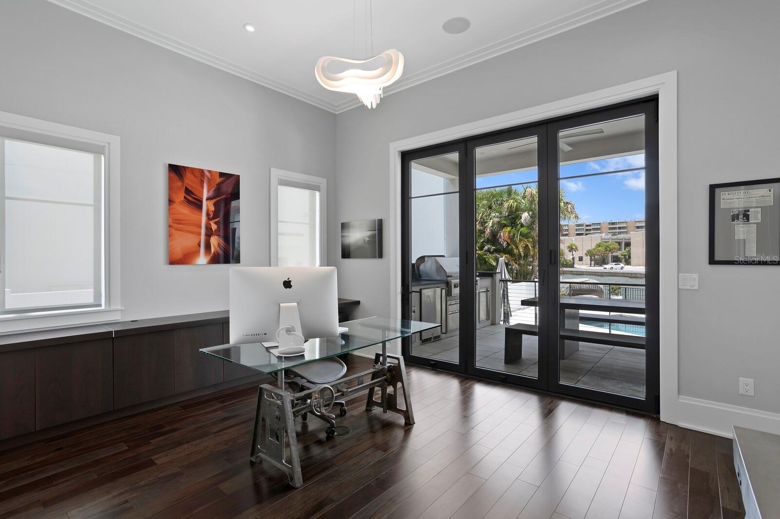 BAYSHORE ESTATES 4 - Residential