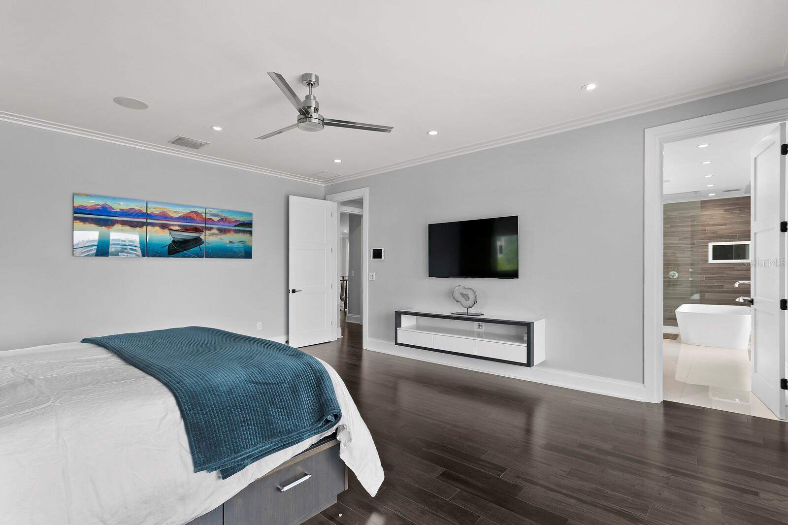 BAYSHORE ESTATES 4 - Residential