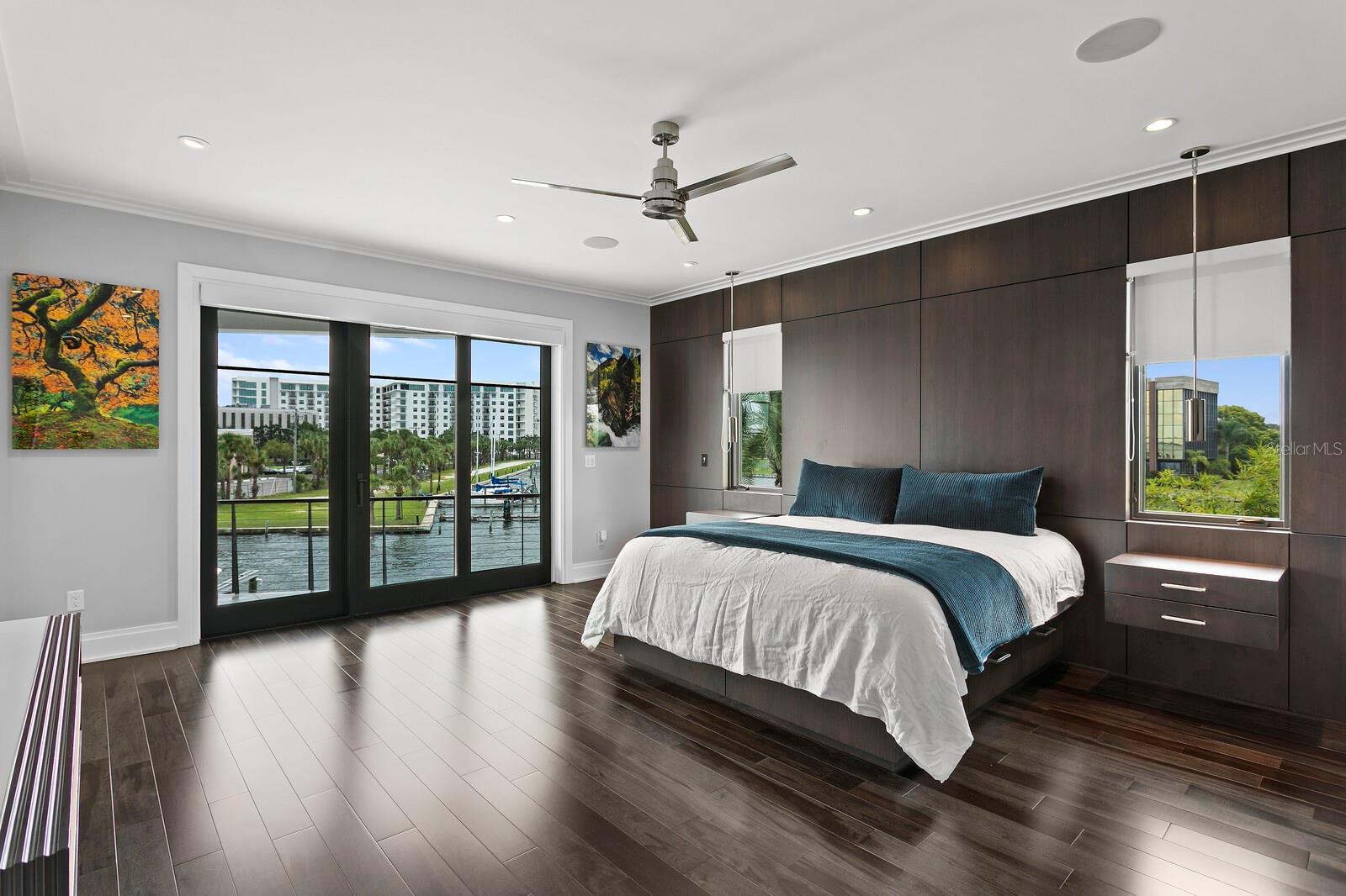 BAYSHORE ESTATES 4 - Residential