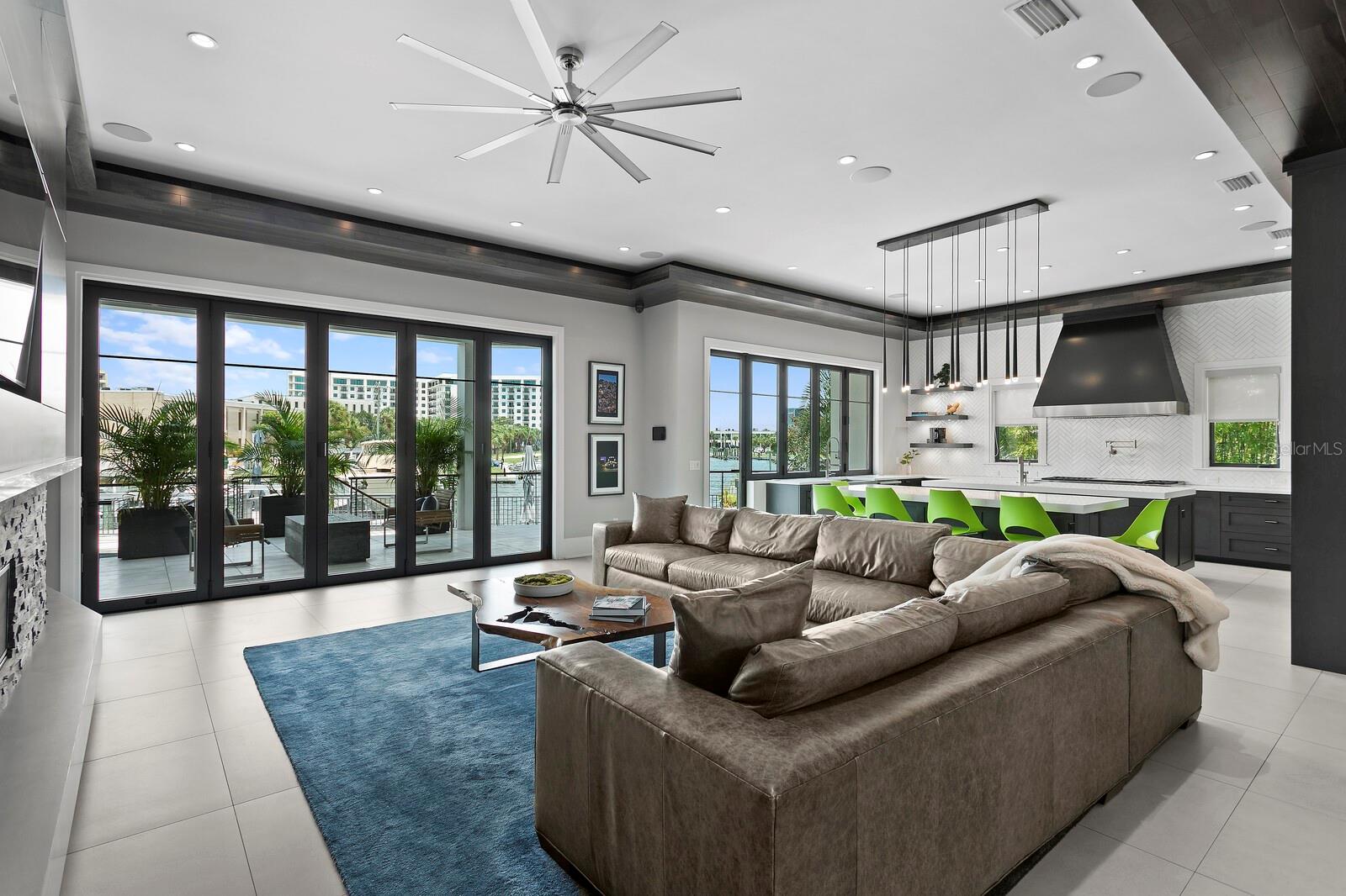 BAYSHORE ESTATES 4 - Residential