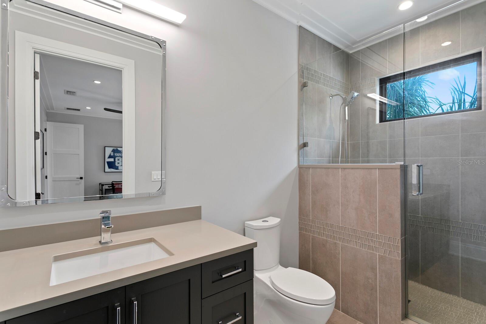 BAYSHORE ESTATES 4 - Residential