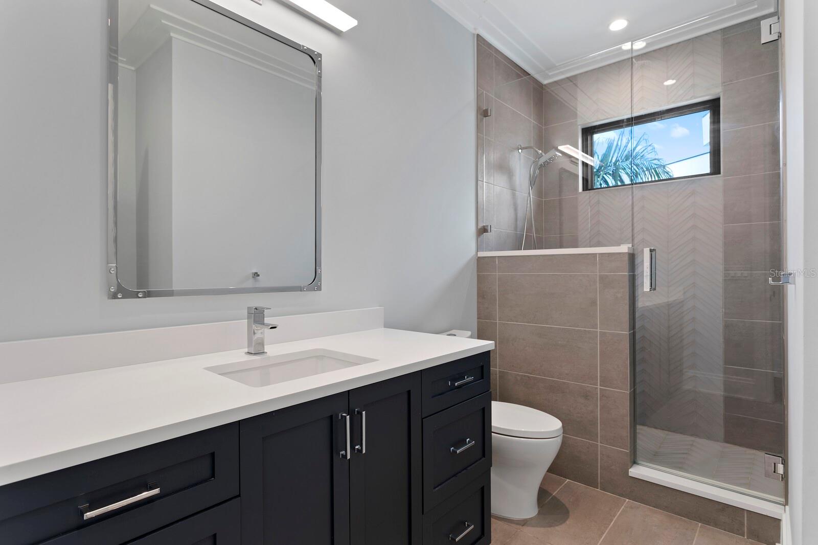 BAYSHORE ESTATES 4 - Residential