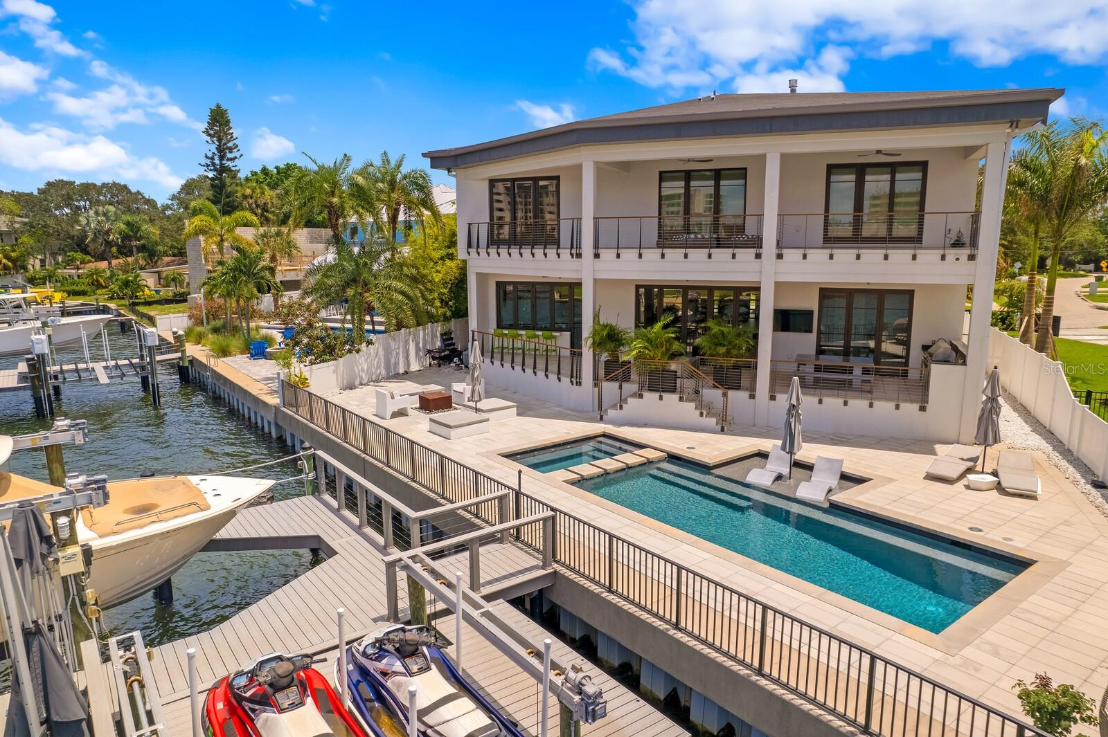 BAYSHORE ESTATES 4 - Residential