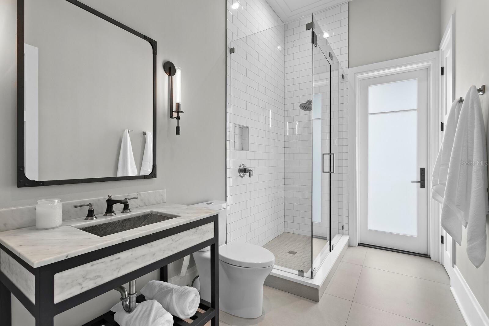 BAYSHORE ESTATES 4 - Residential