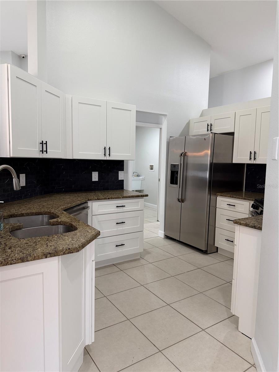 SUMMERFIELD VILLAGE SUBPHASE A U1,T301 - Residential Lease