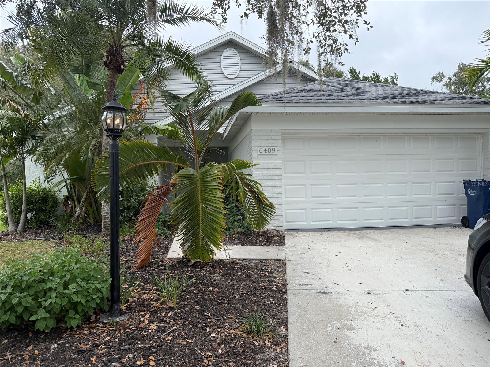 SUMMERFIELD VILLAGE SUBPHASE A U1,T301 - Residential Lease