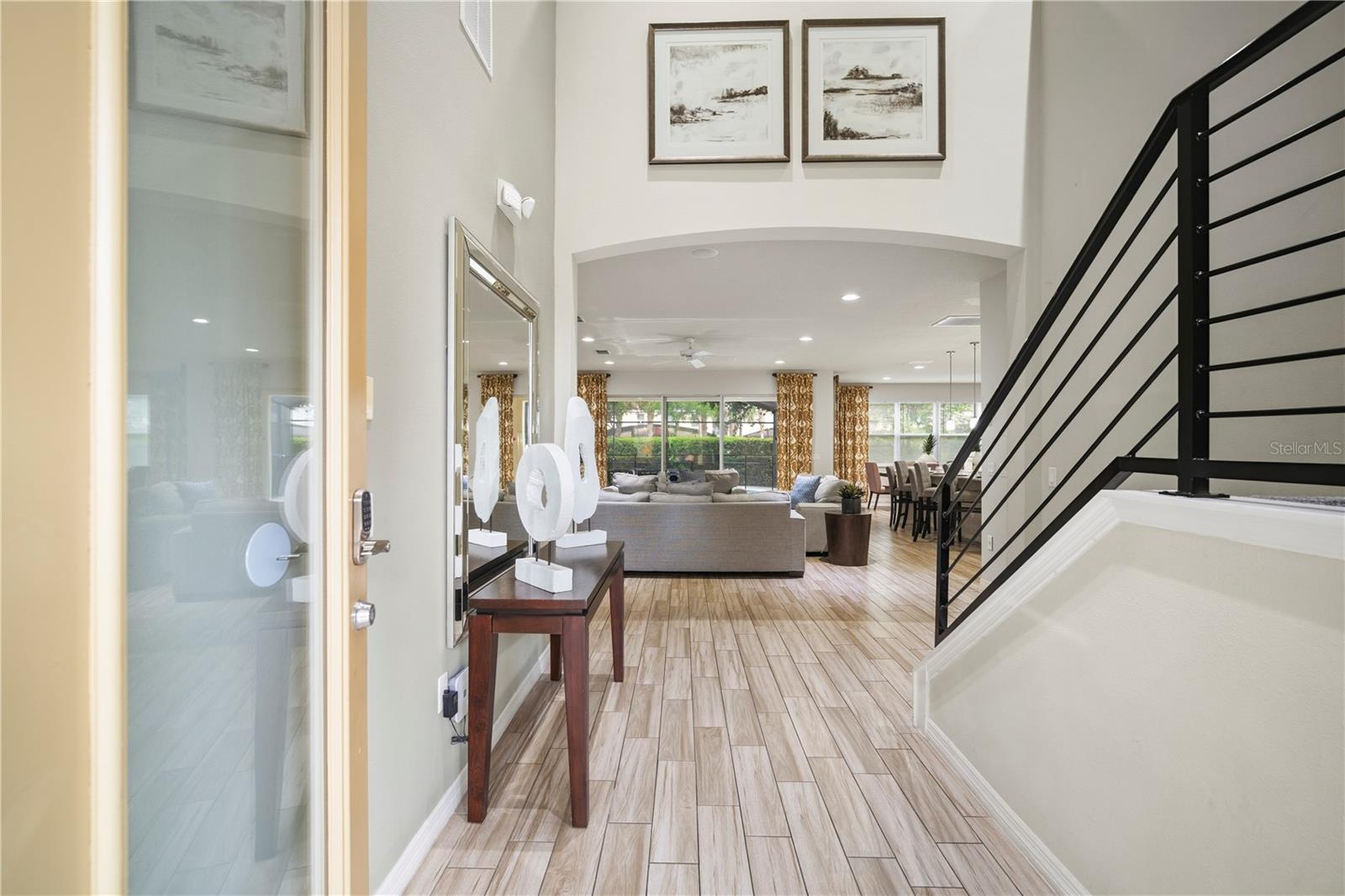 4007 OAKRISE LOOP