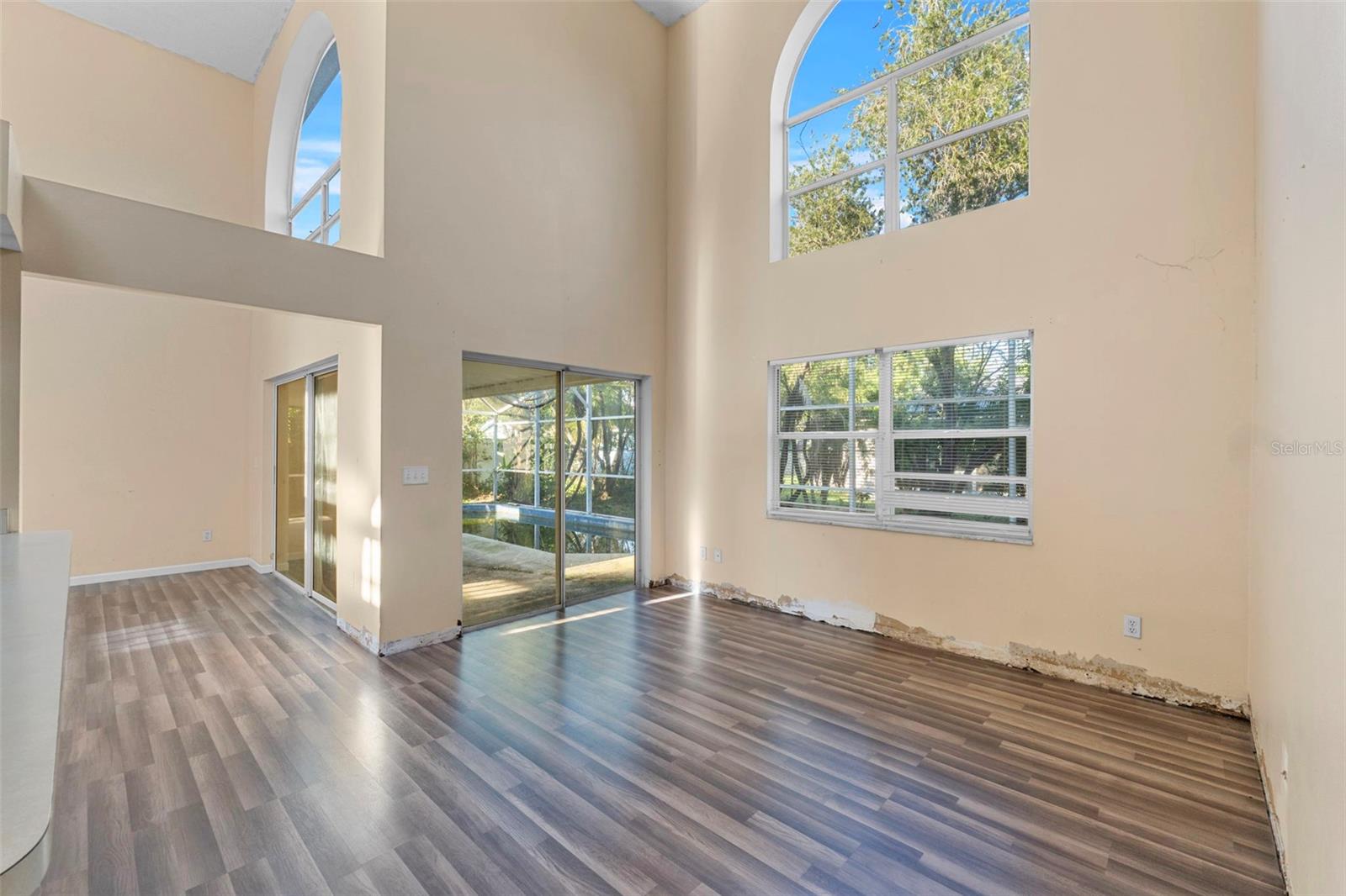 638 KANGAROO DRIVE