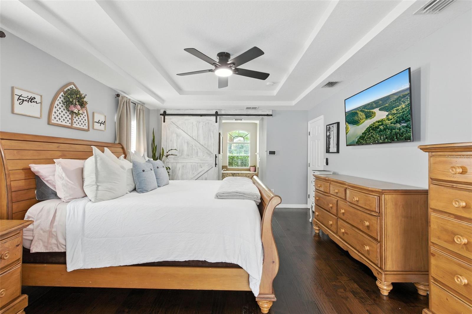 WATERS EDGE PH 10 - Residential