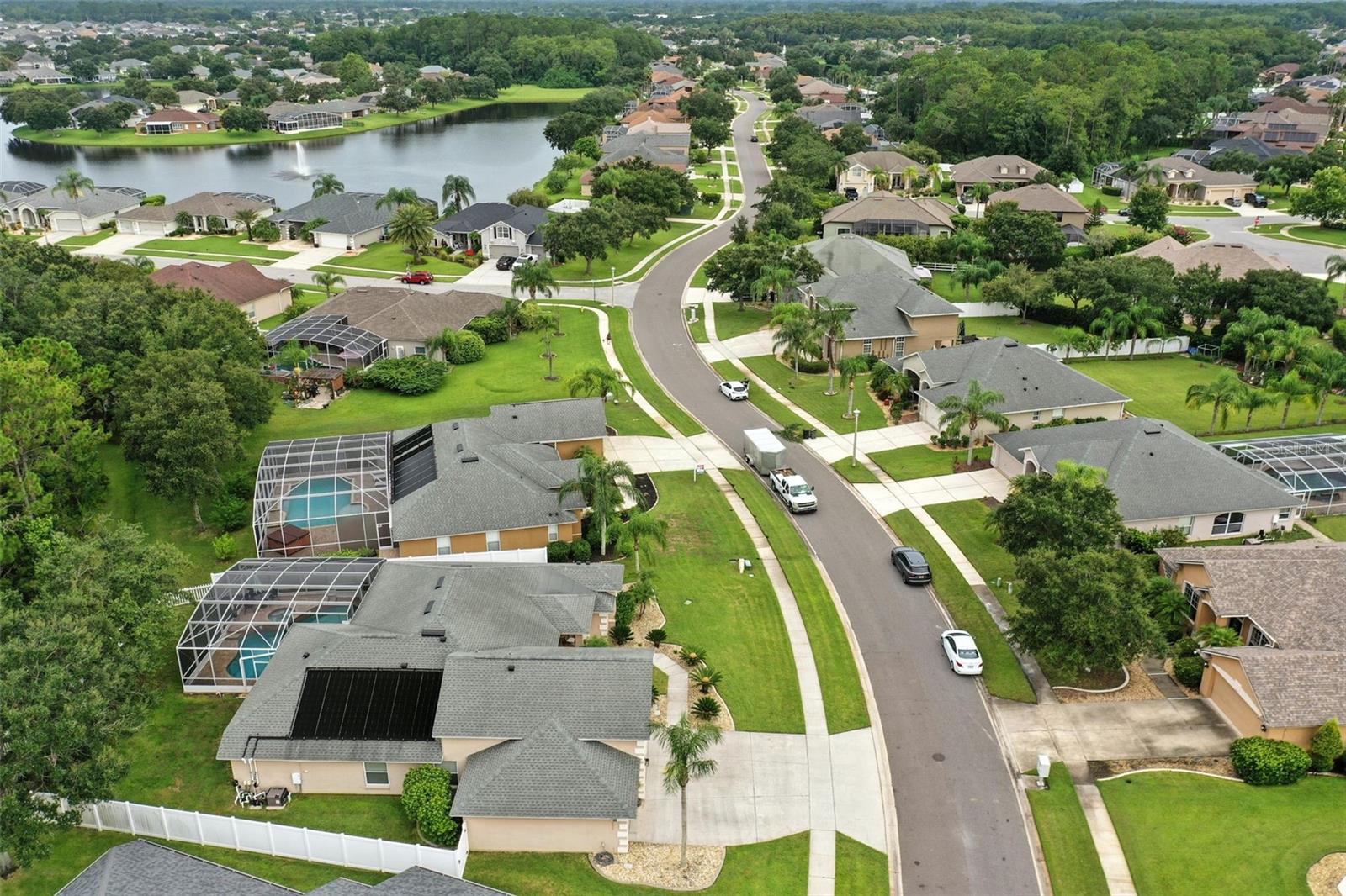 WATERS EDGE PH 10 - Residential
