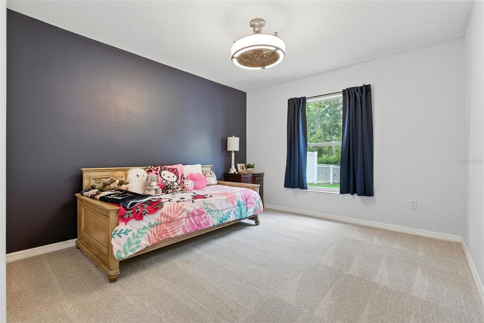 WATERS EDGE PH 10 - Residential