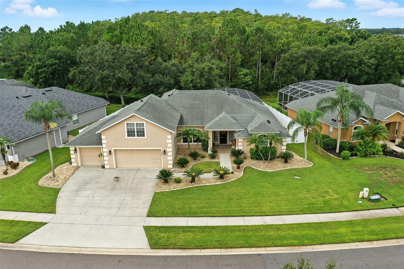 WATERS EDGE PH 10 - Residential