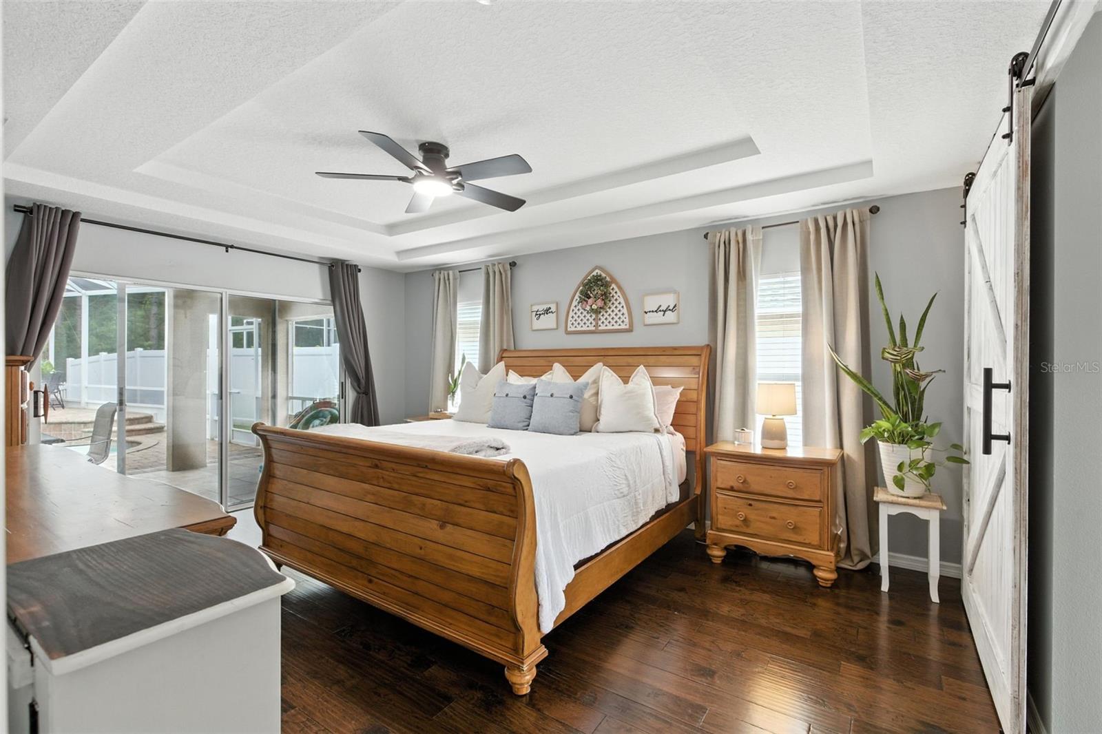 WATERS EDGE PH 10 - Residential