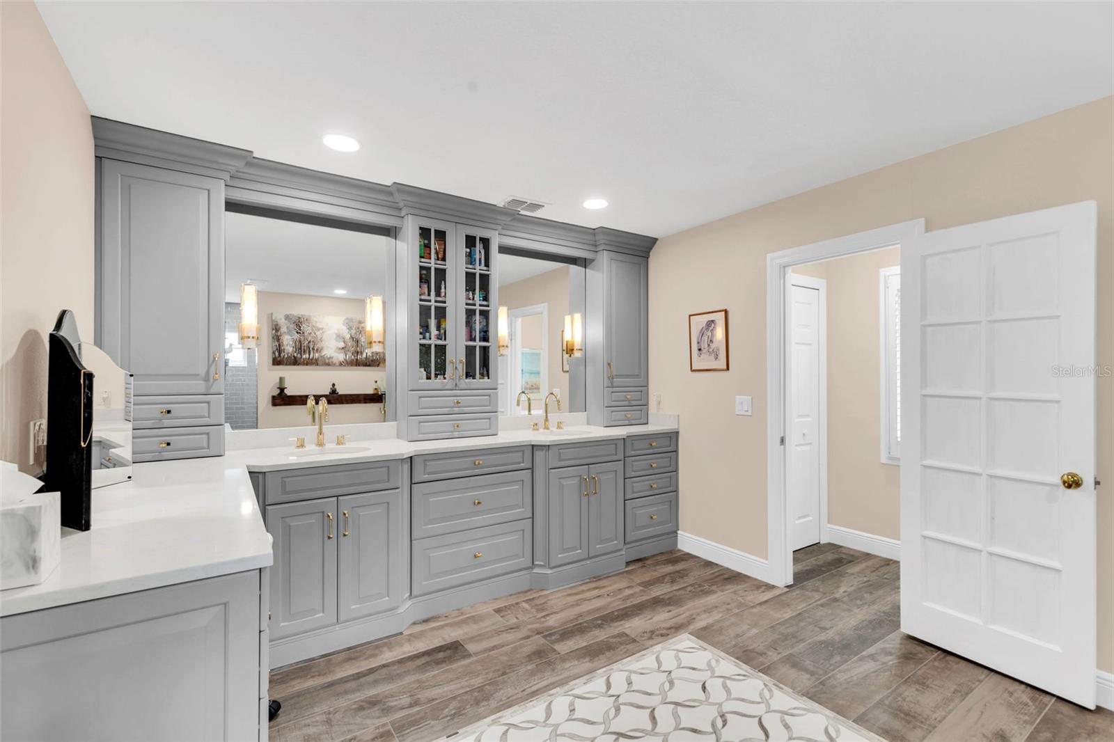 ETHEL PARK - Residential