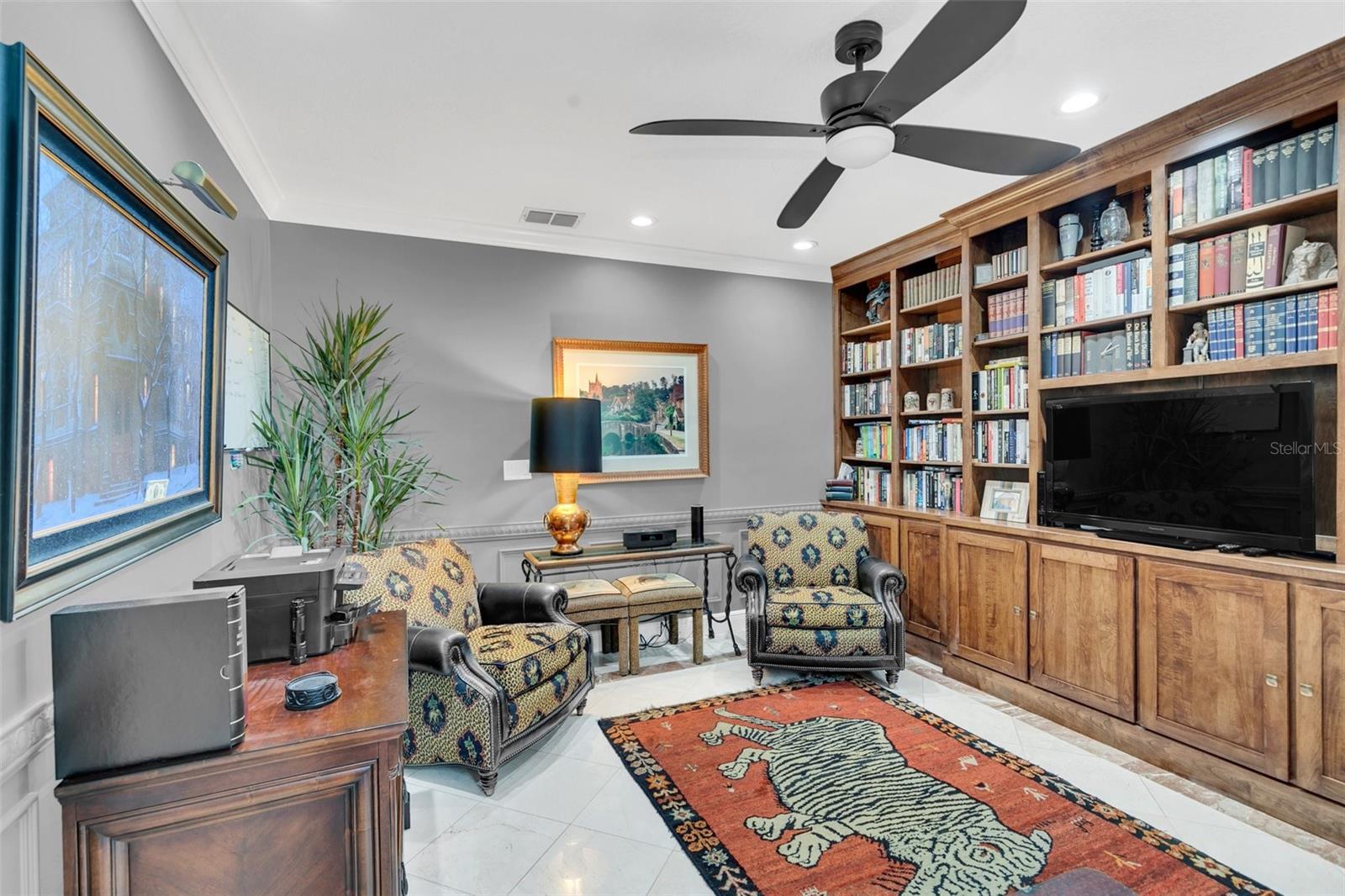 ETHEL PARK - Residential