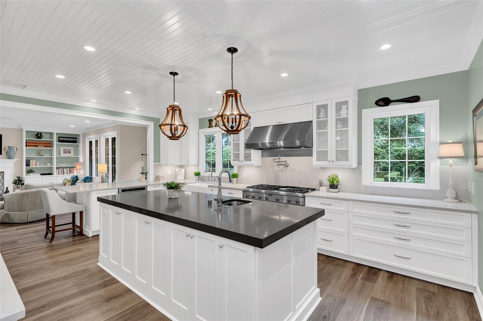 ETHEL PARK - Residential