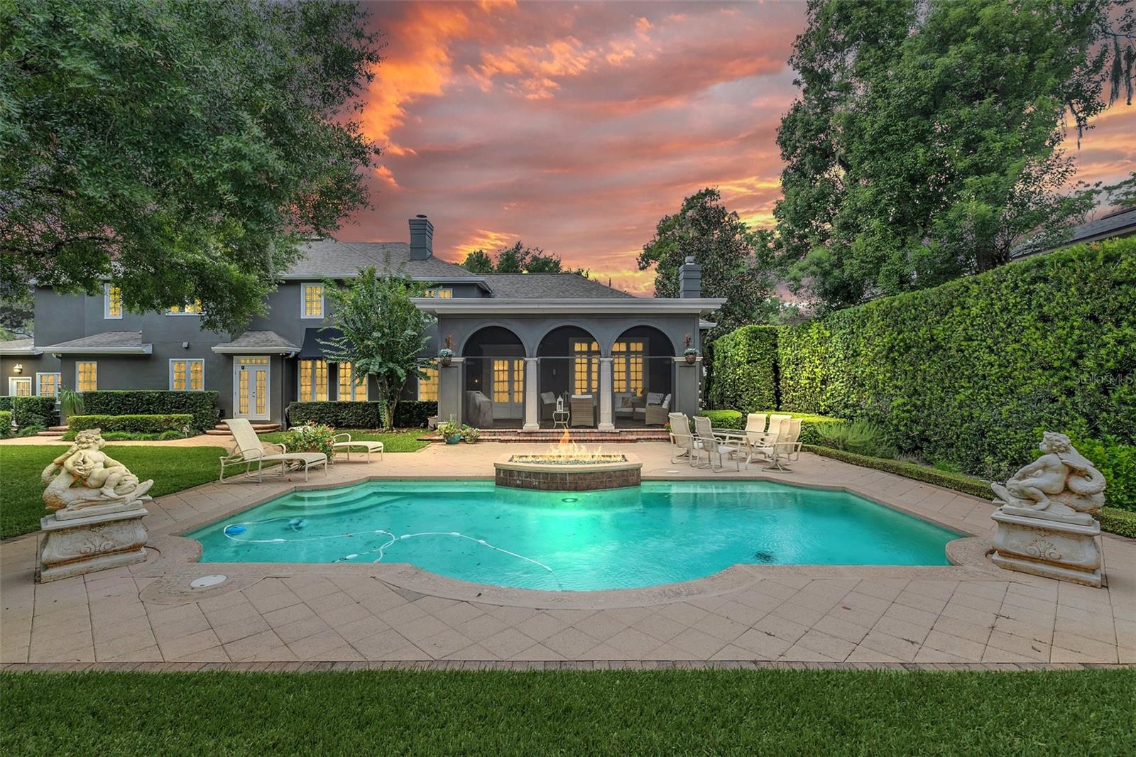 ETHEL PARK - Residential