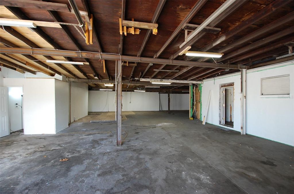 Photo of 1711 Overbrook Avenue, Clearwater, FL 33755 (MLS # TB8458629)