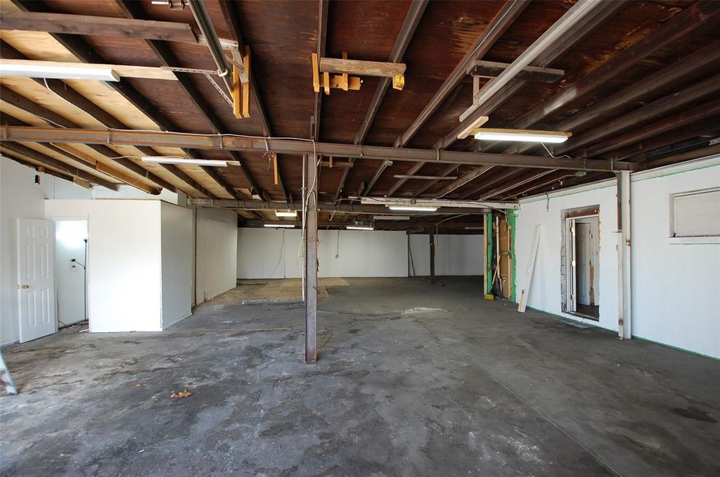 Photo of 1711 Overbrook Avenue, Clearwater, FL 33755 (MLS # TB8458629)