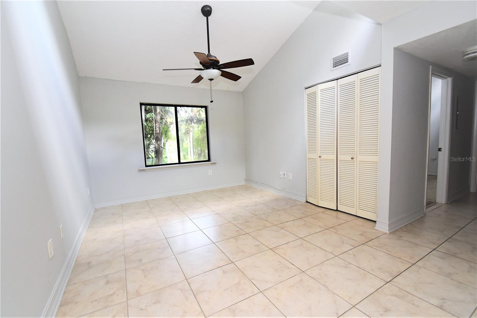 PELICAN COVE IX - Residential Lease