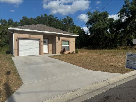 926 CLOVER STREET DELAND FL 32720