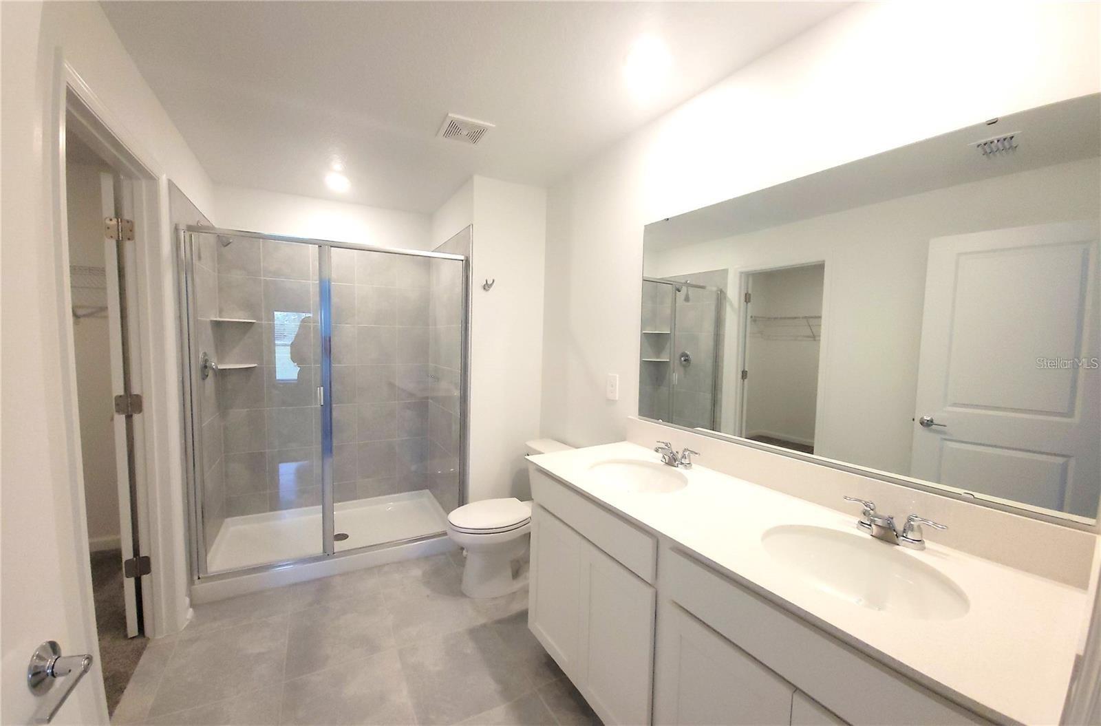ASTONIA NORTH - Residential Lease