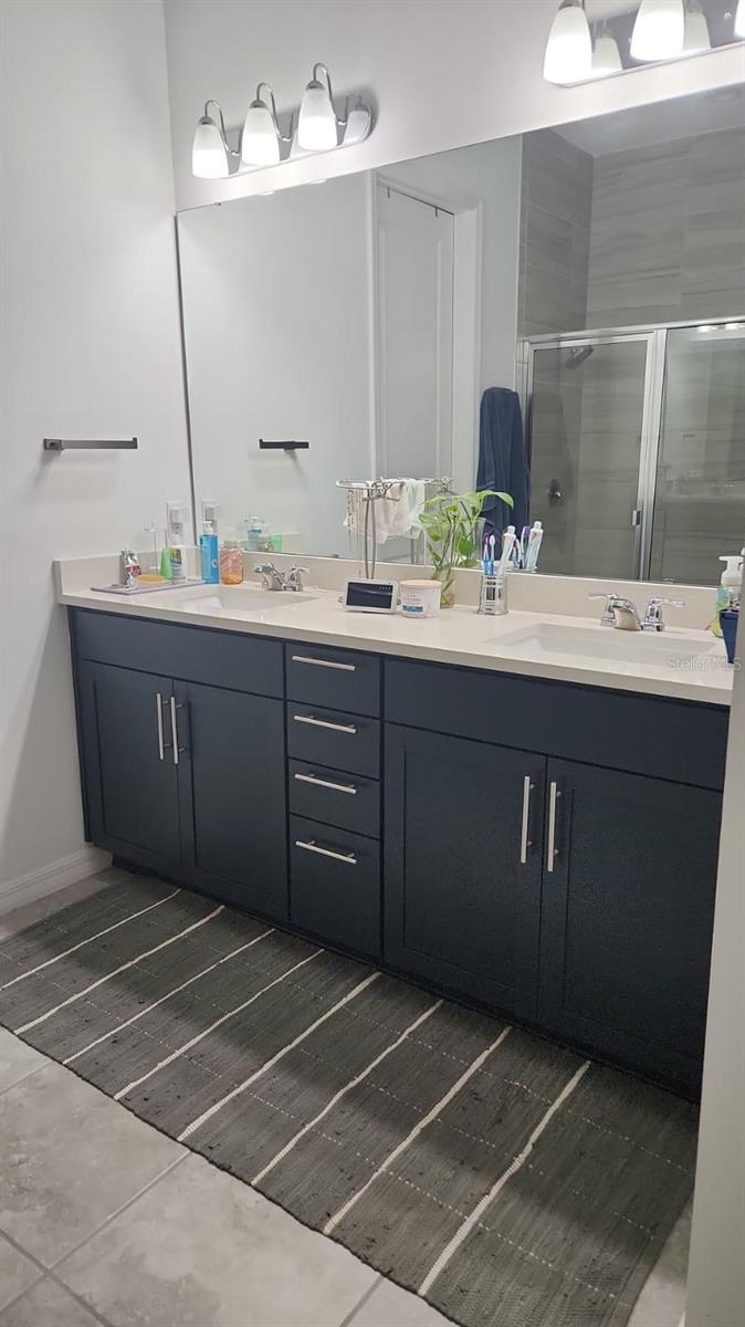 SOLA VISTA - Residential Lease