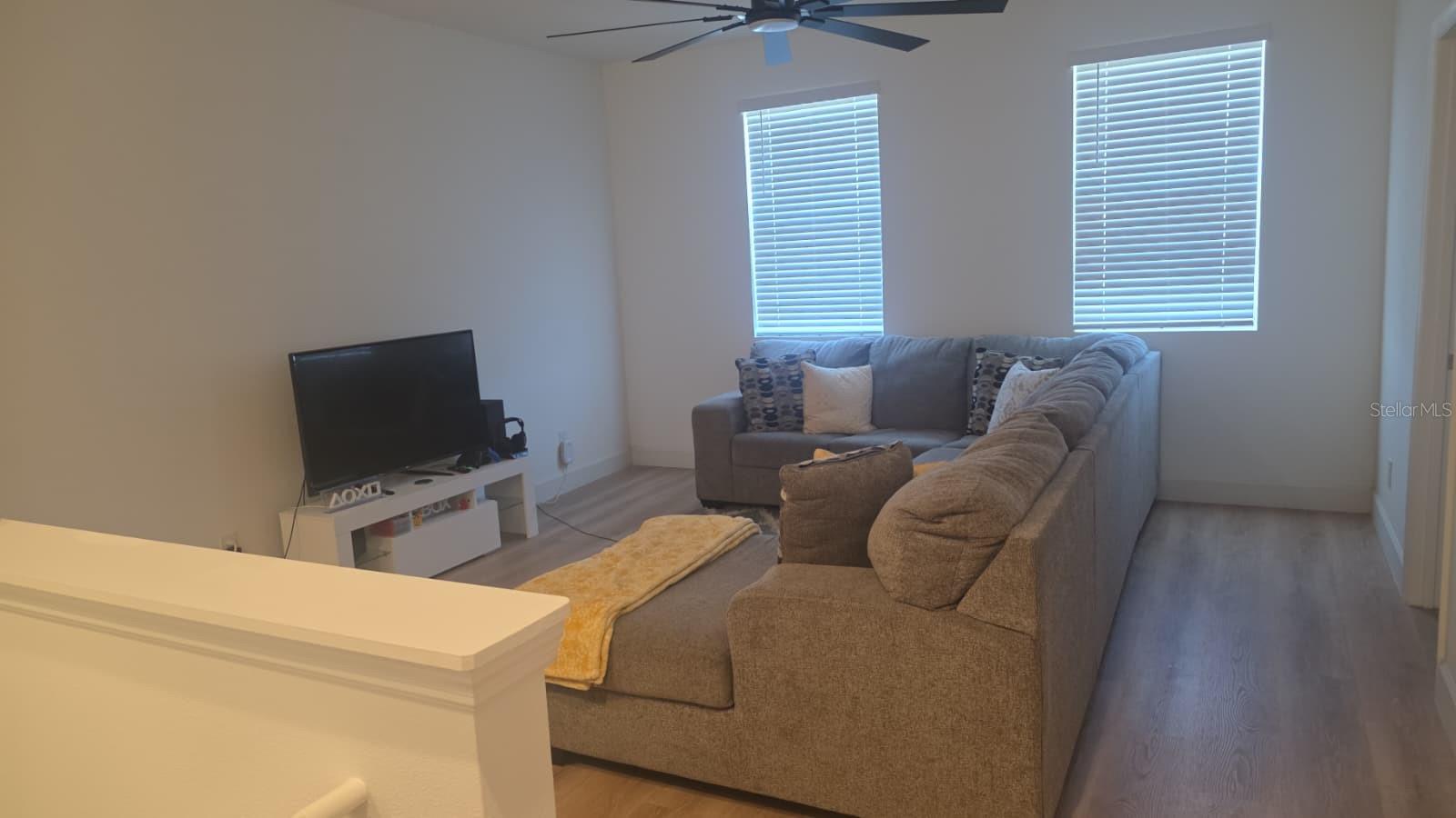 SOLA VISTA - Residential Lease