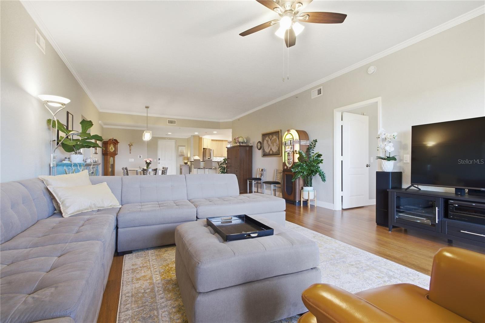 GRANDE VERANDAHS ON THE BAY - Residential