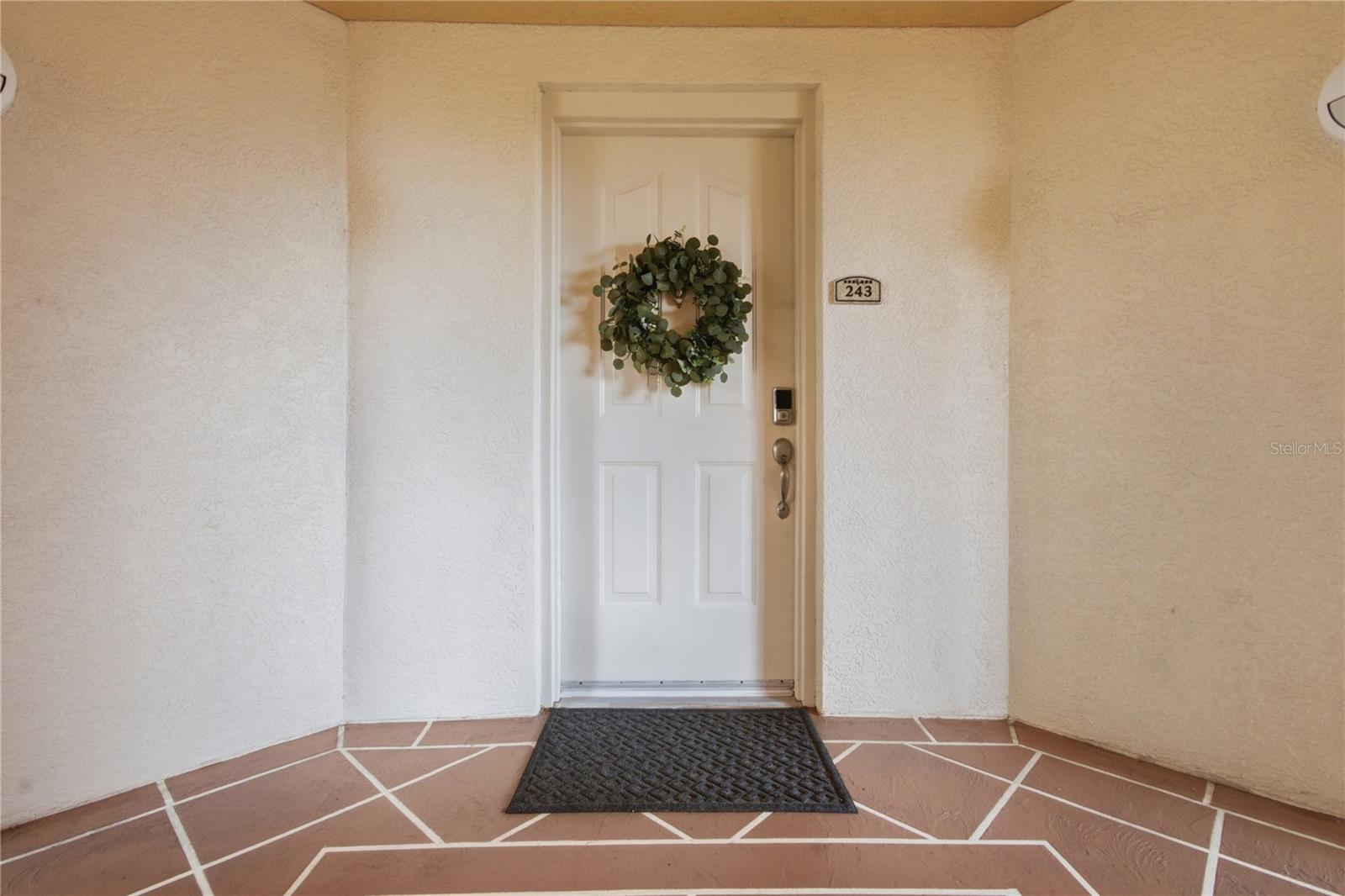 GRANDE VERANDAHS ON THE BAY - Residential