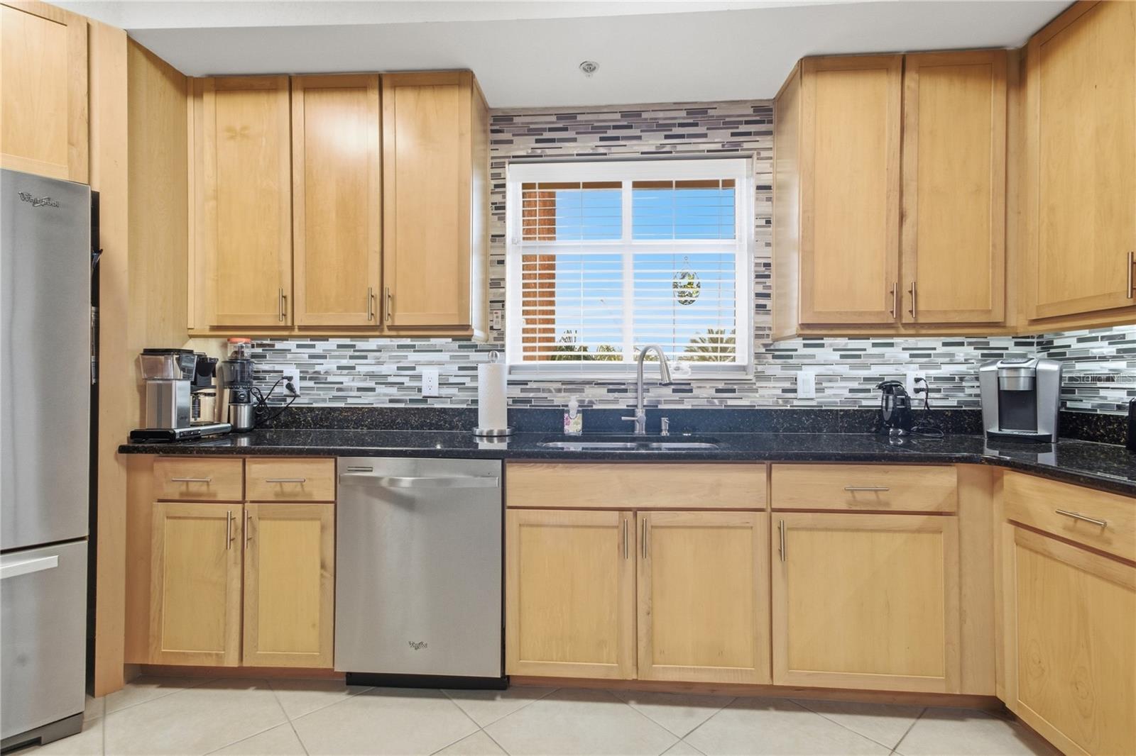 GRANDE VERANDAHS ON THE BAY - Residential