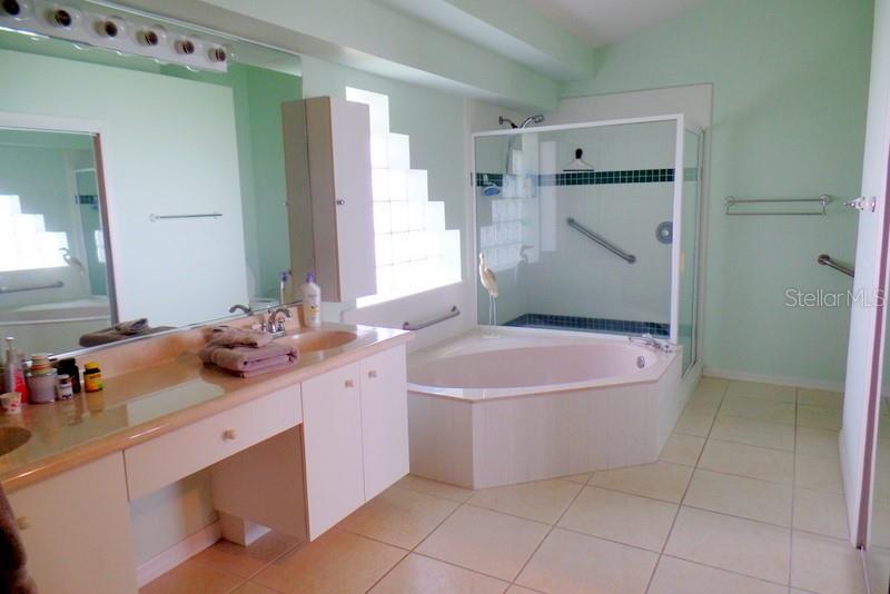 Palms At Cypress Head - Residential