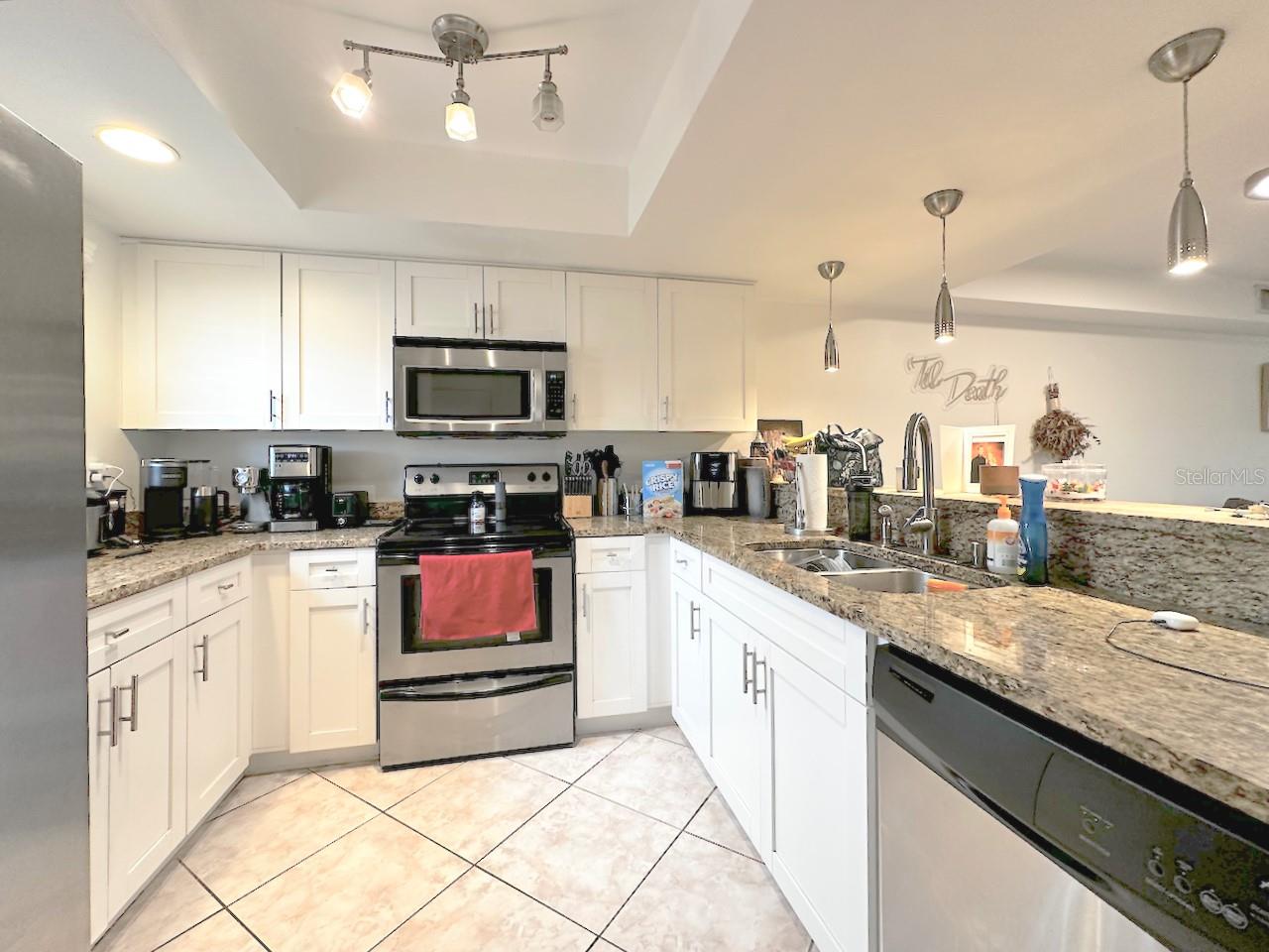 HARBOR PALMS-UNIT FOUR A - Residential