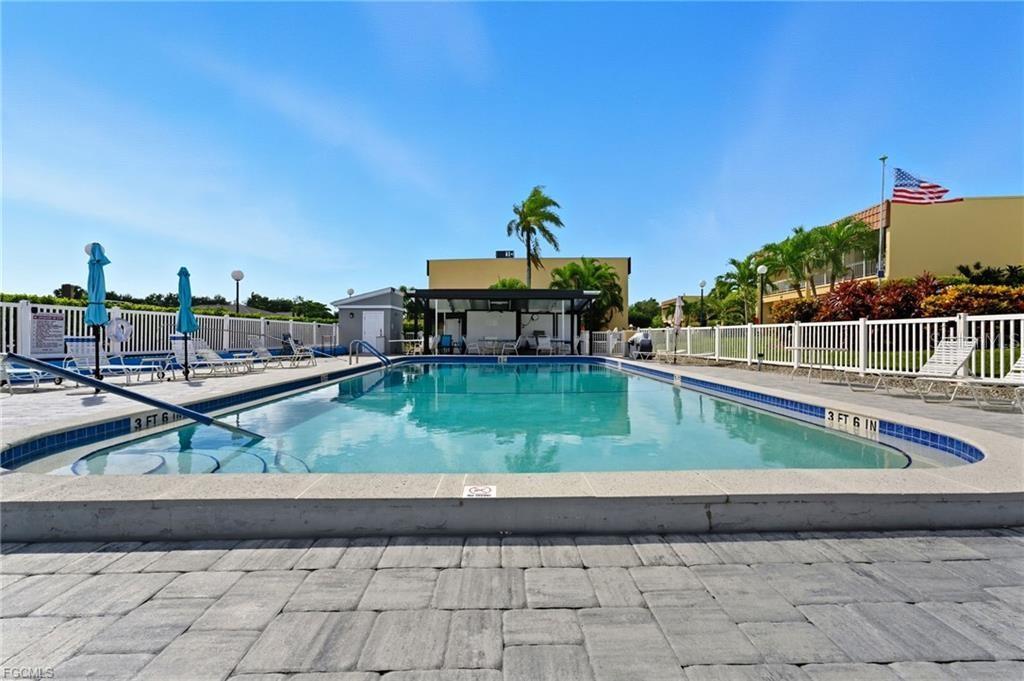 DEL PRADO PARK TOWNHOUSE - Residential