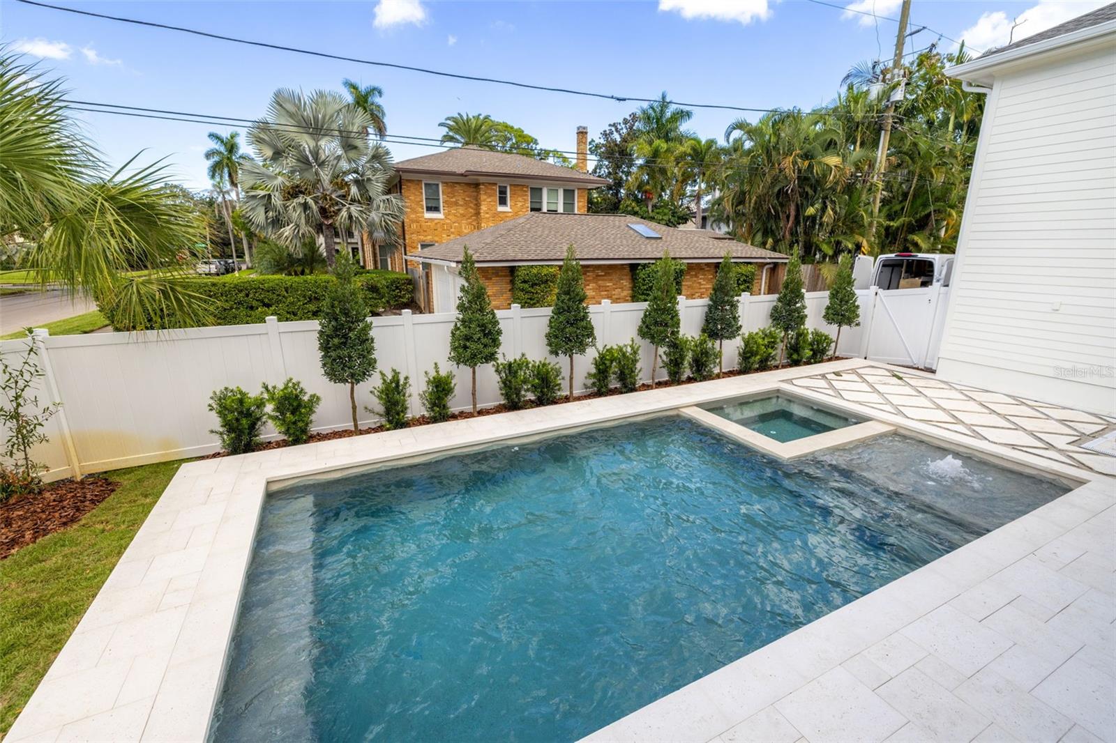 SNELL & HAMLETTS NORTH SHORE ADD REV REP - Residential